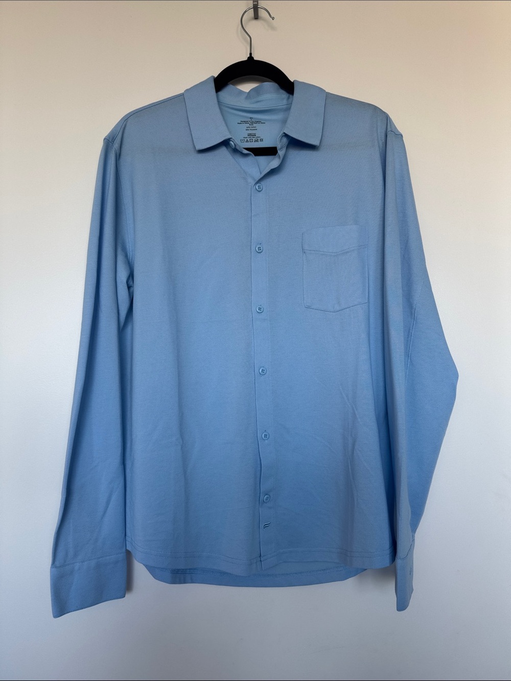 Fabletics Light Blue Men's Long-Sleeve Button-Up Shirt